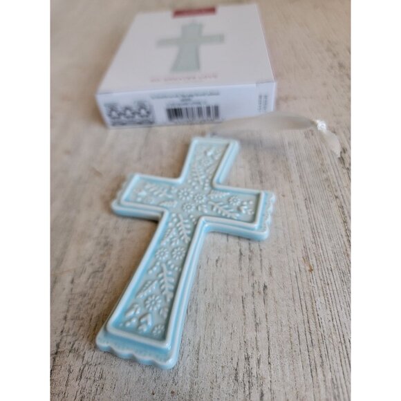 Hallmark No Greater Love Blue Cross ornament Xmas religious - Picture 5 of 6